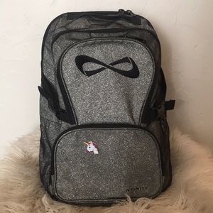 ⭐️grey sparkly nfinity backpack ⭐️